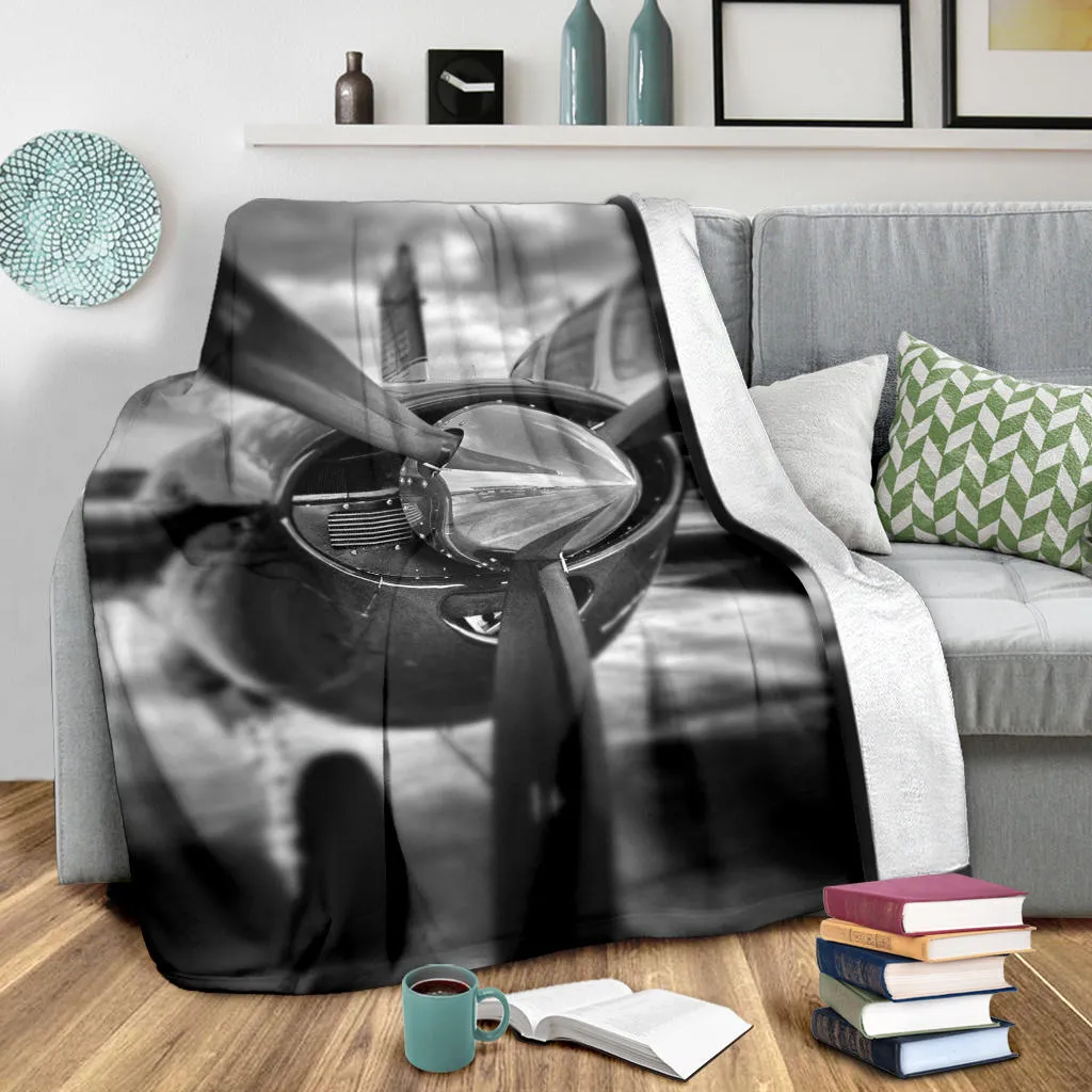 Airplane Propeller Version C Premium Blanket