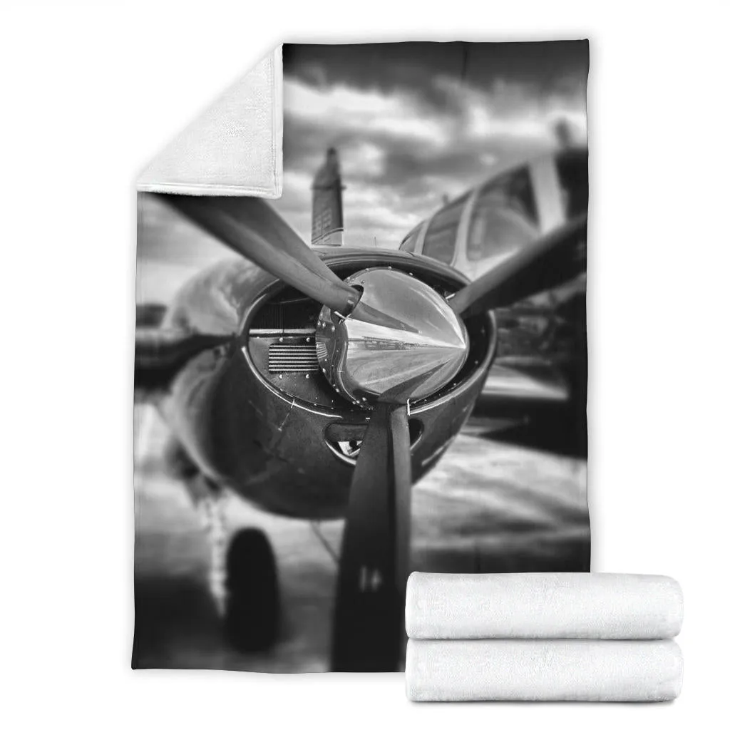 Airplane Propeller Version C Premium Blanket