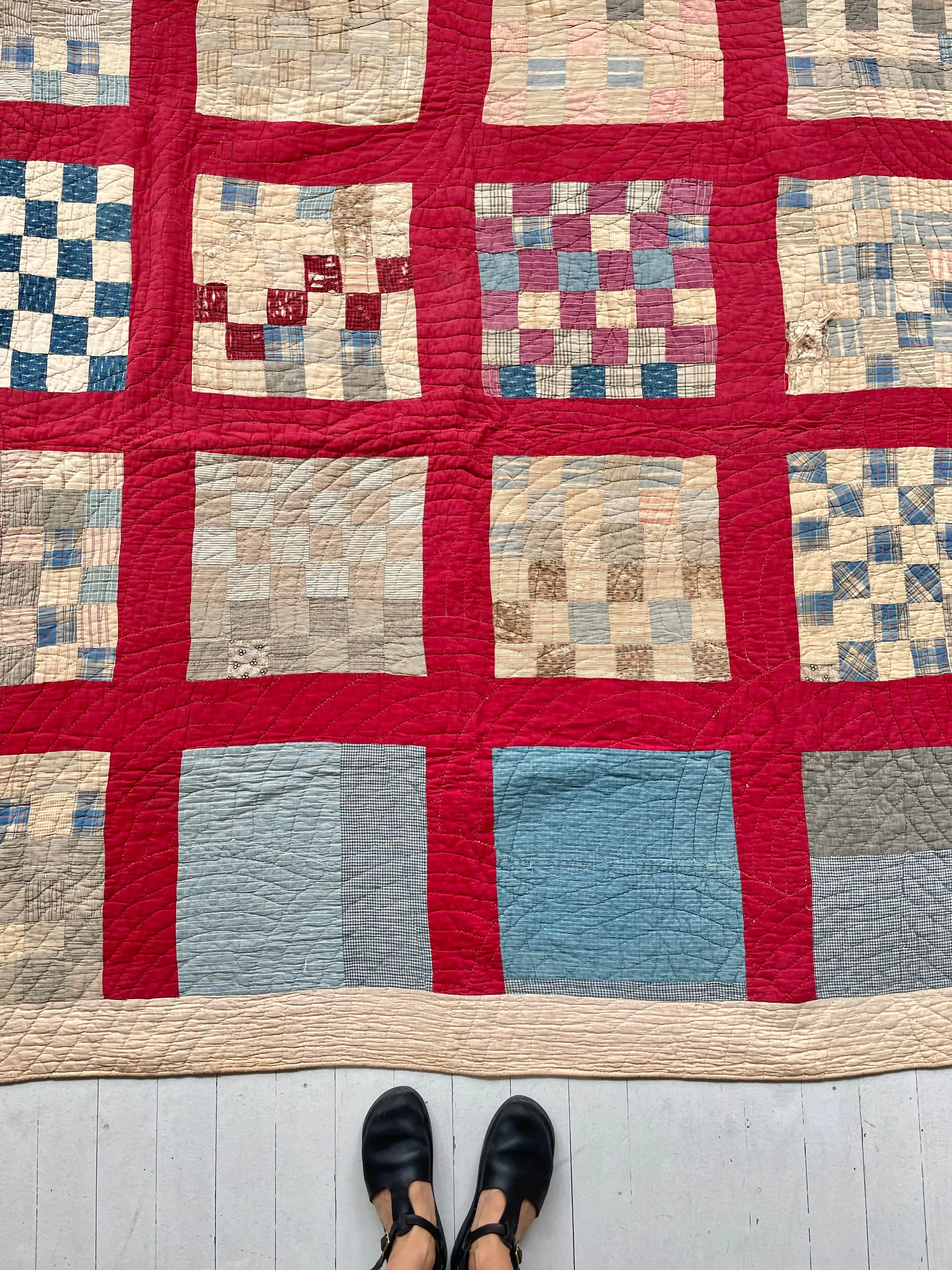 Antique 1900s Handsewn Quilt