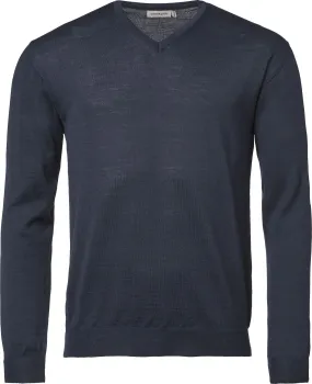 Chevalier Men's Aston Pullover Navy | Buy Chevalier Men's Aston Pullover Navy here | Outnorth