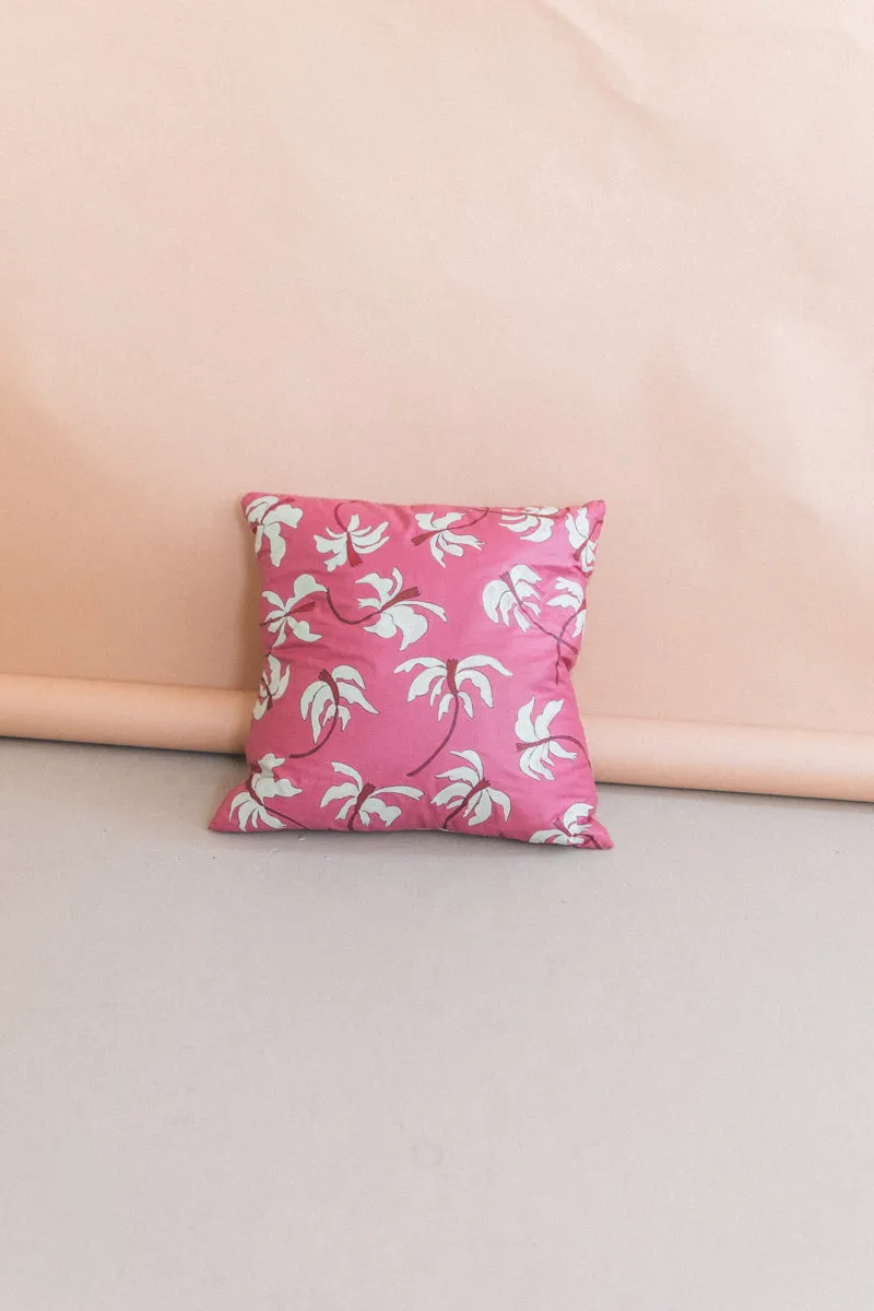 GARDEN PARTY PILLOW