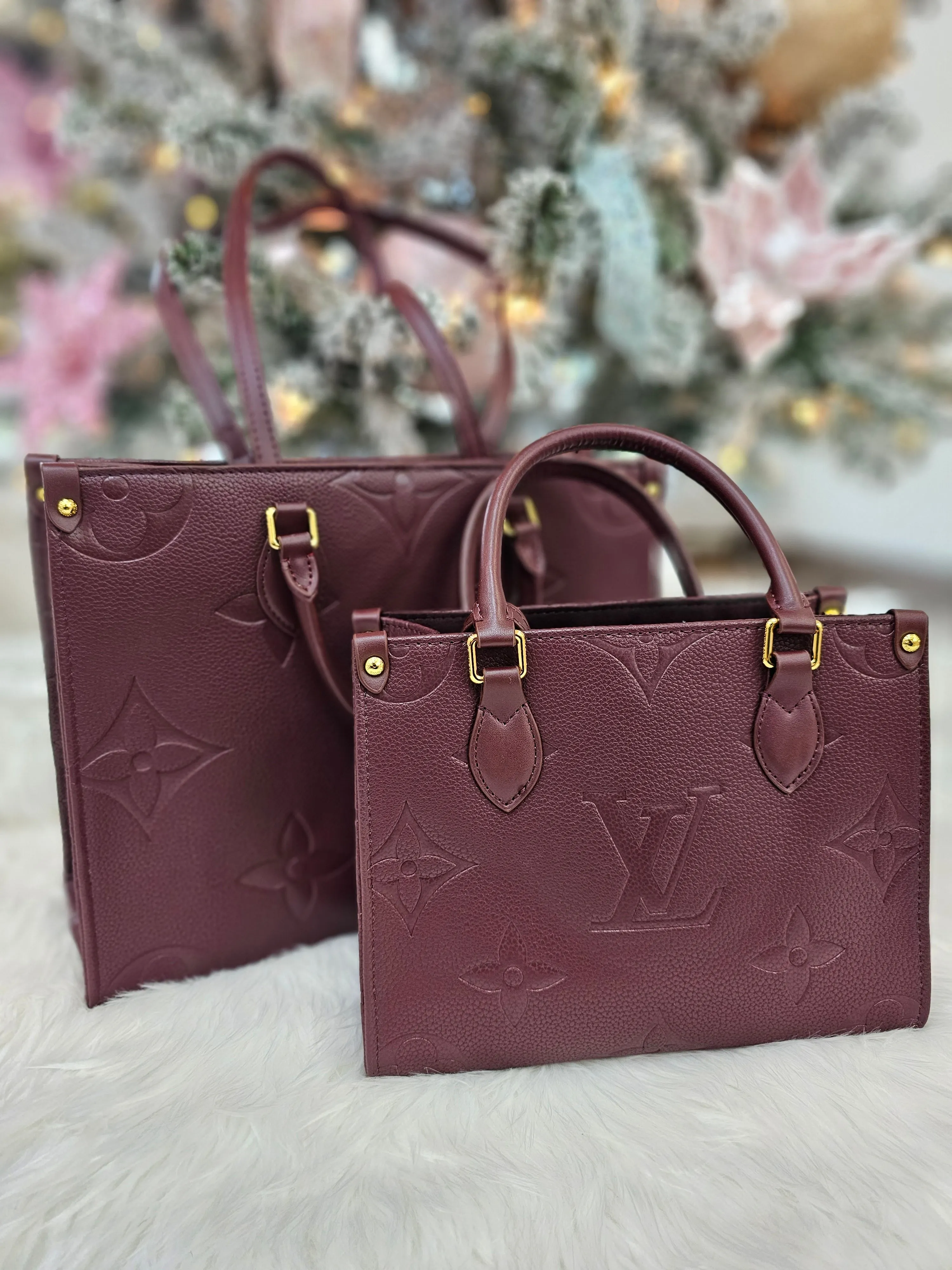 IN STOCK. PLUM ON THE GO TOTE SMALL