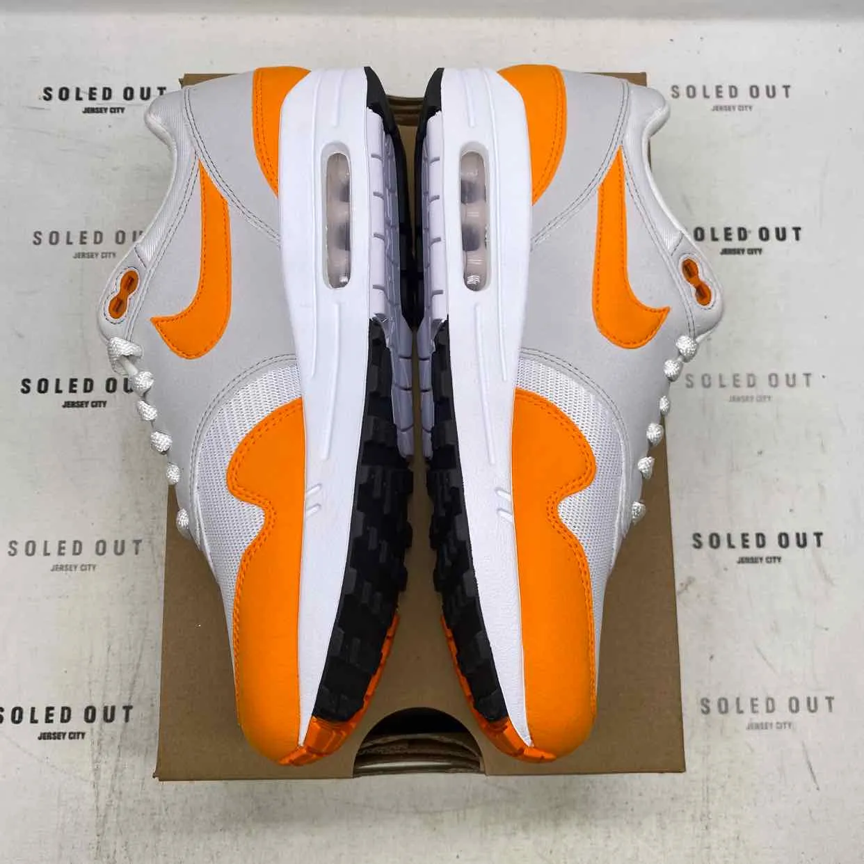 Nike Air Max 1 Anniversary Orange 2020 New Size 9