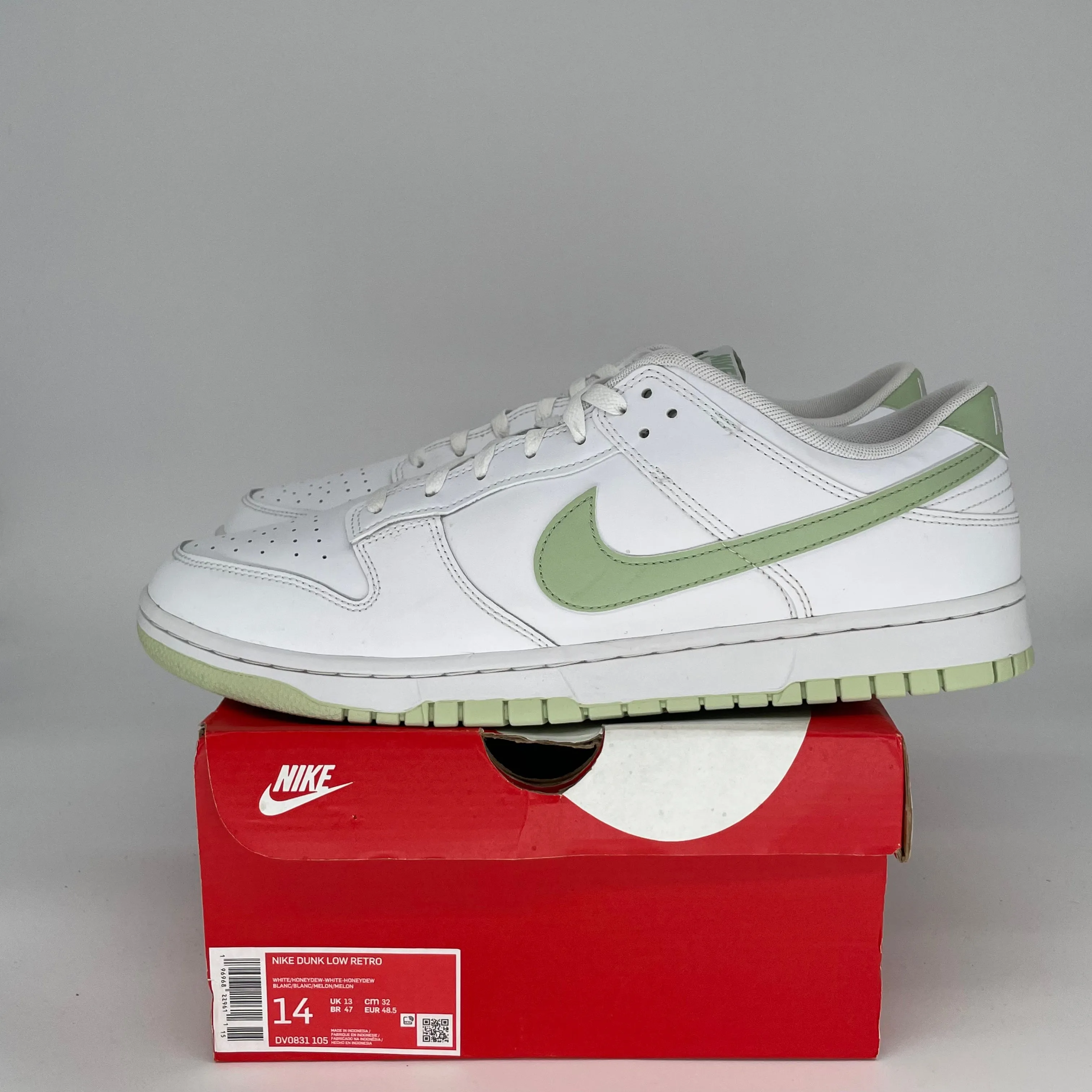 NIKE DUNK LOW HONEYDEW SIZE 14 DV0831-105