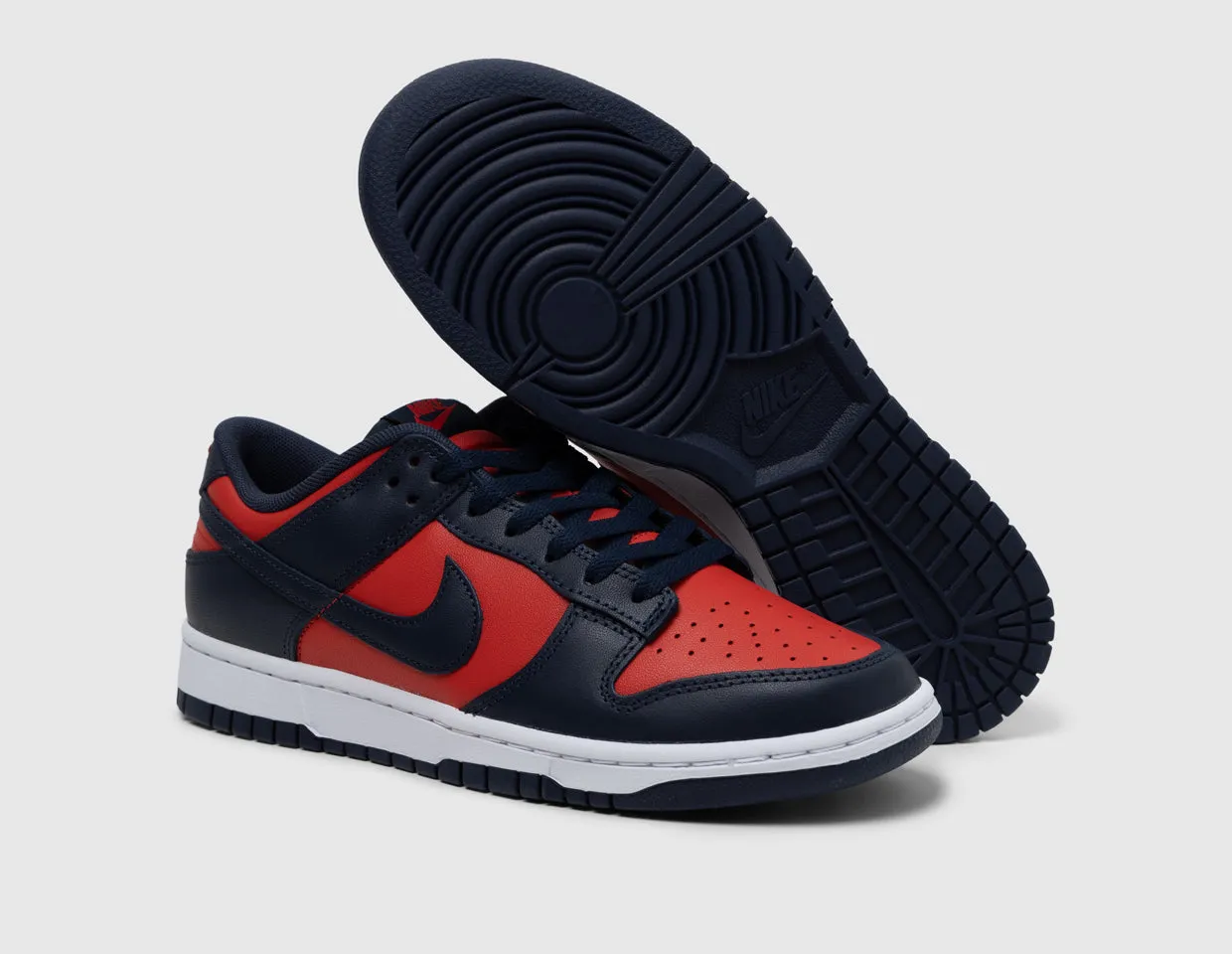 Nike Dunk Low Retro University Red / Obsidian - White