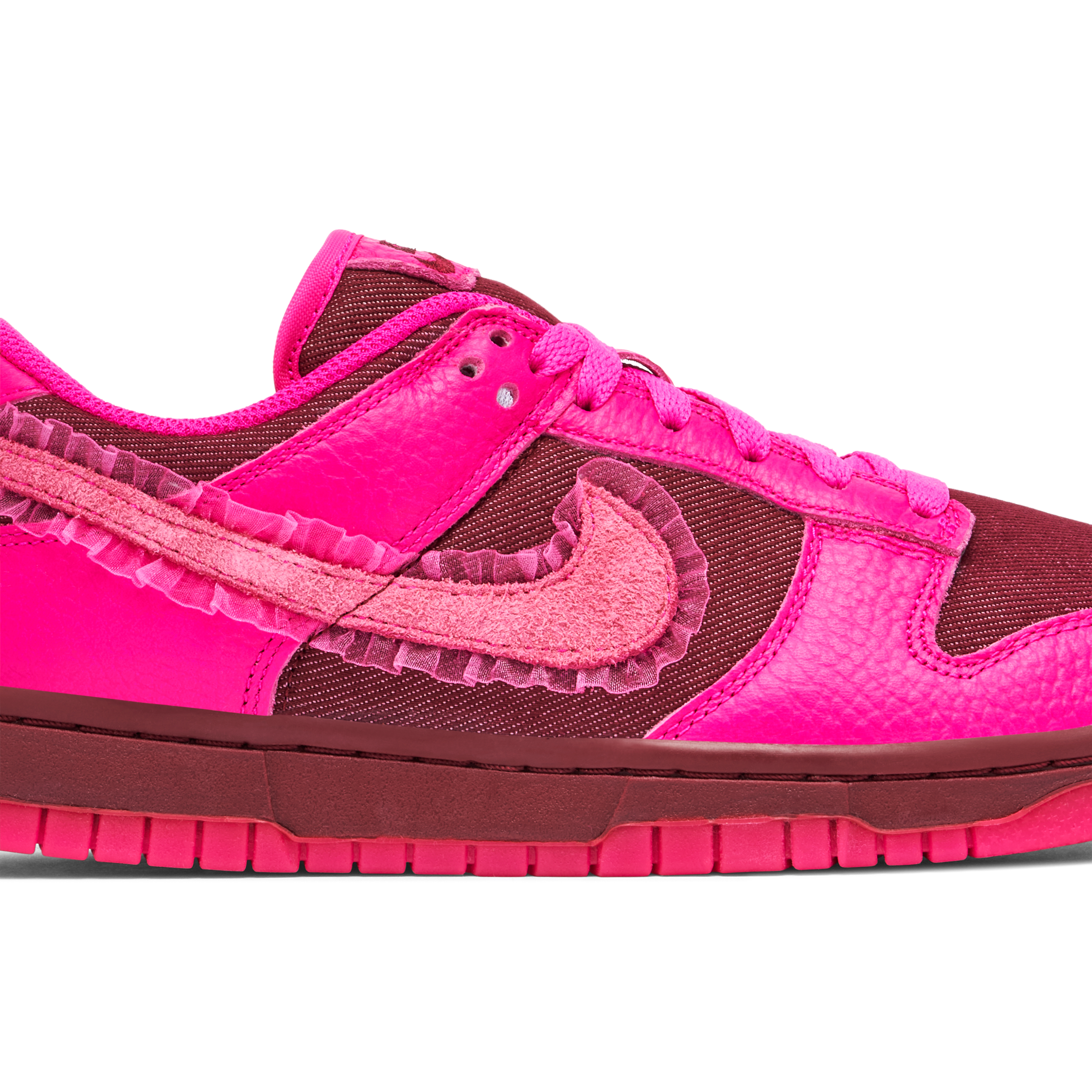 Nike Dunk Low Valentines Day Womens | DQ9324-600 | Laced