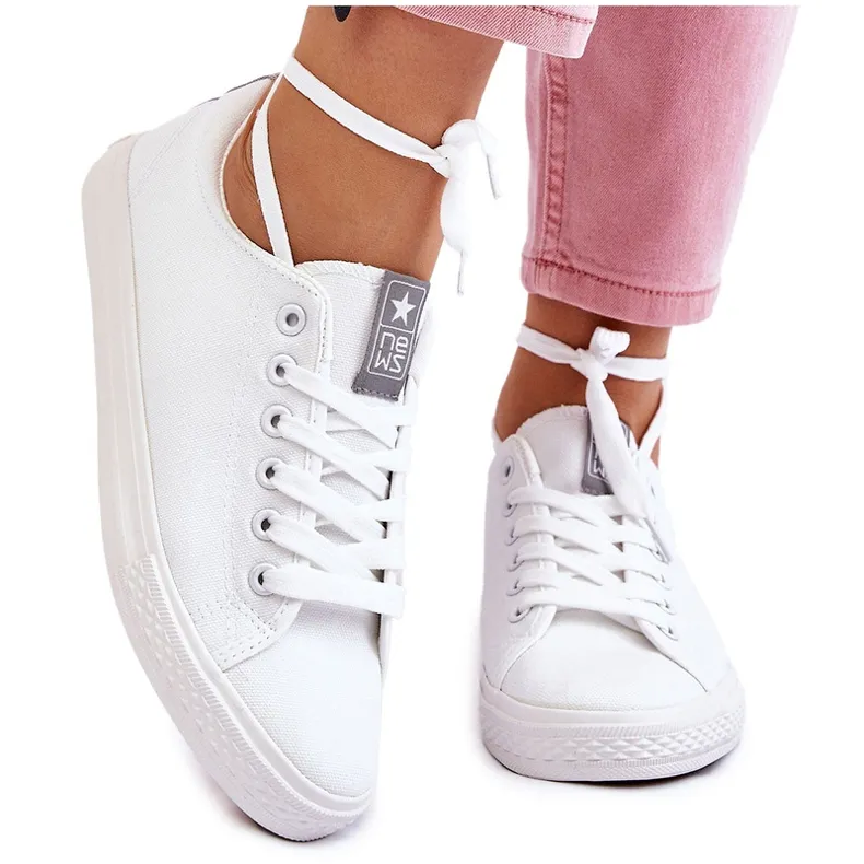 PJ1 Women's Classic Sneakers White Eleya