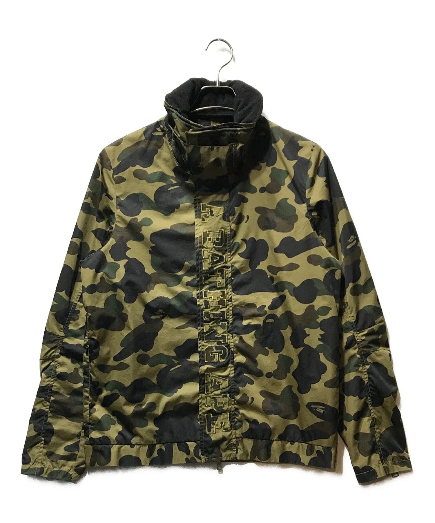 [Pre-owned] A BATHING APE Sal Camo Embroidered Logo Nylon Jacket