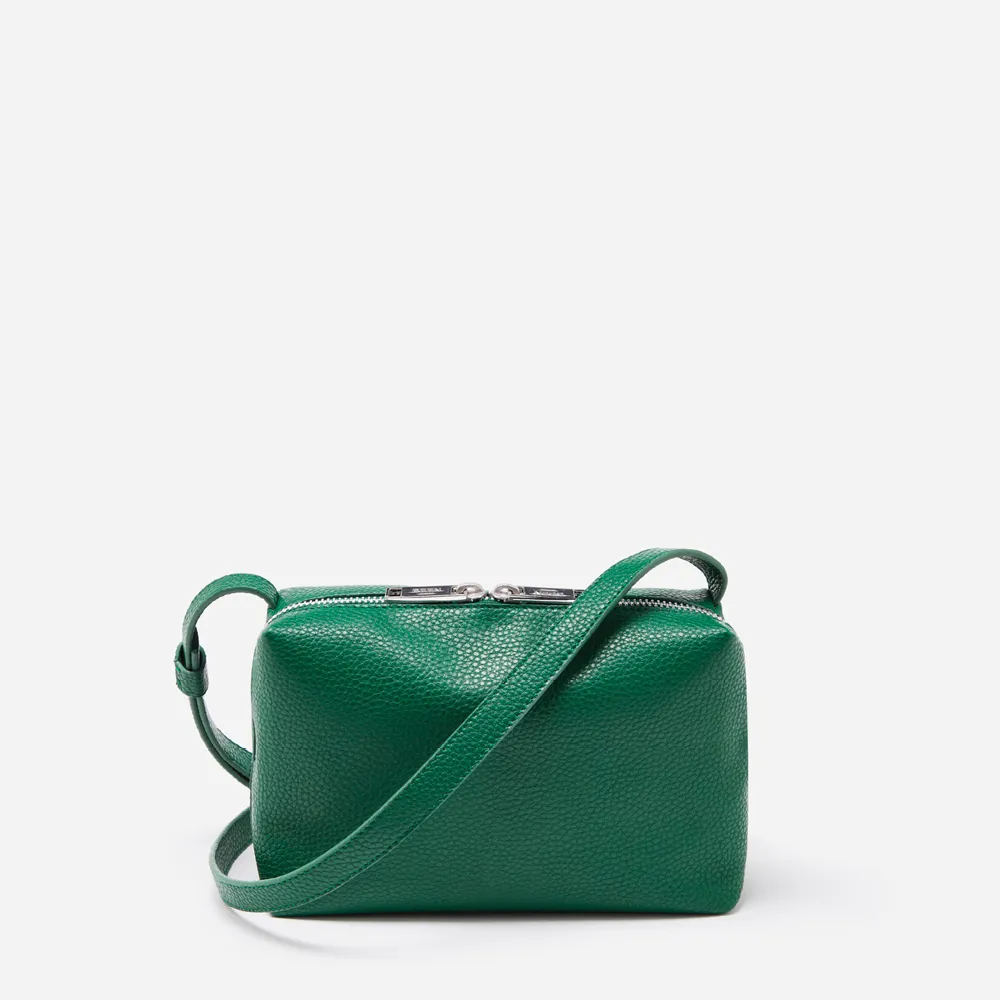 Rees Crossbody (Pebbled)