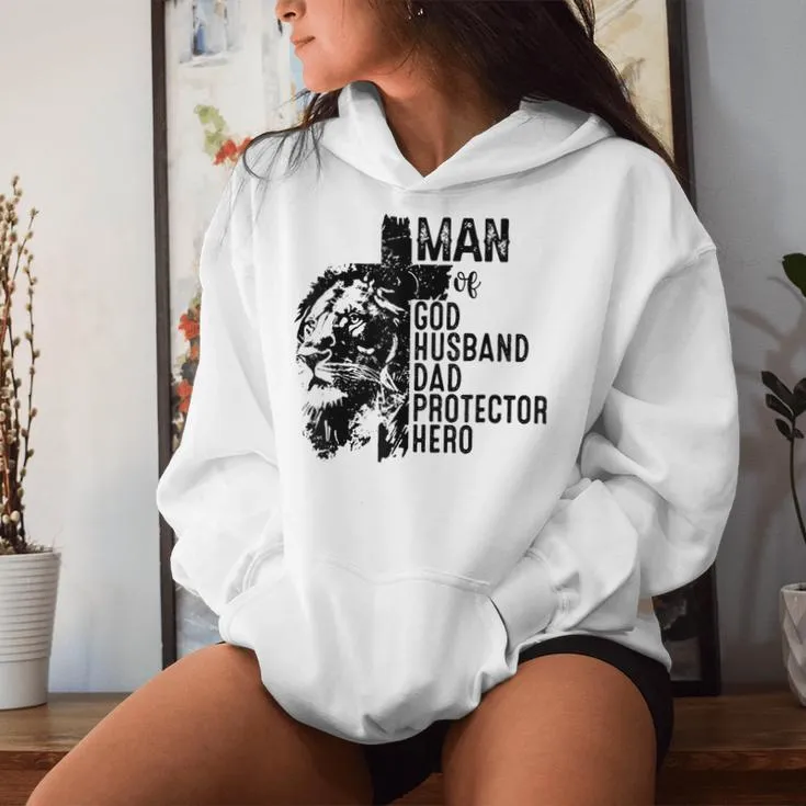 Retro Man Of God Husband Dad Protector Hero Dad Christian Women Hoodie