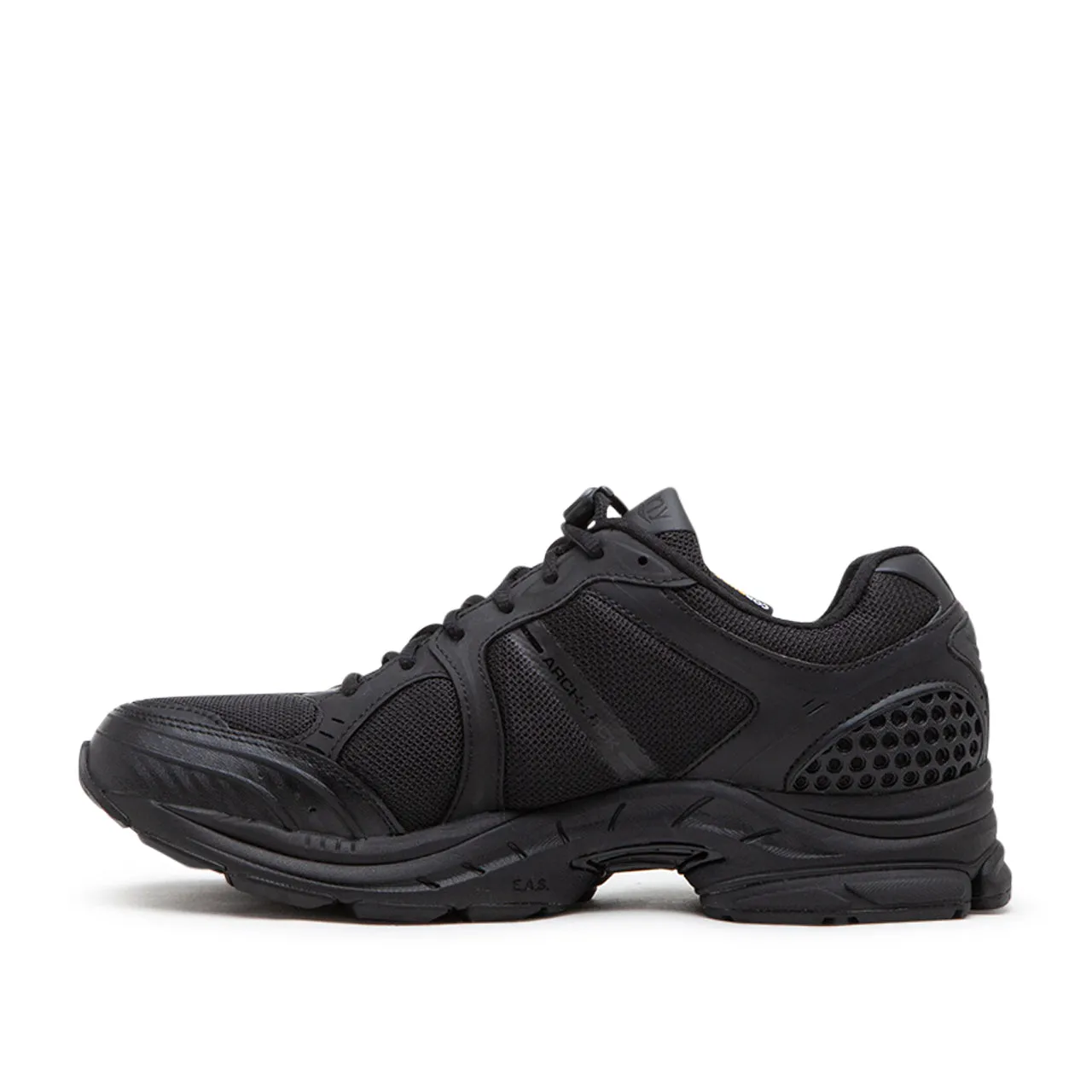 Saucony Progrid Triumph 4 Gorpcore (Black)