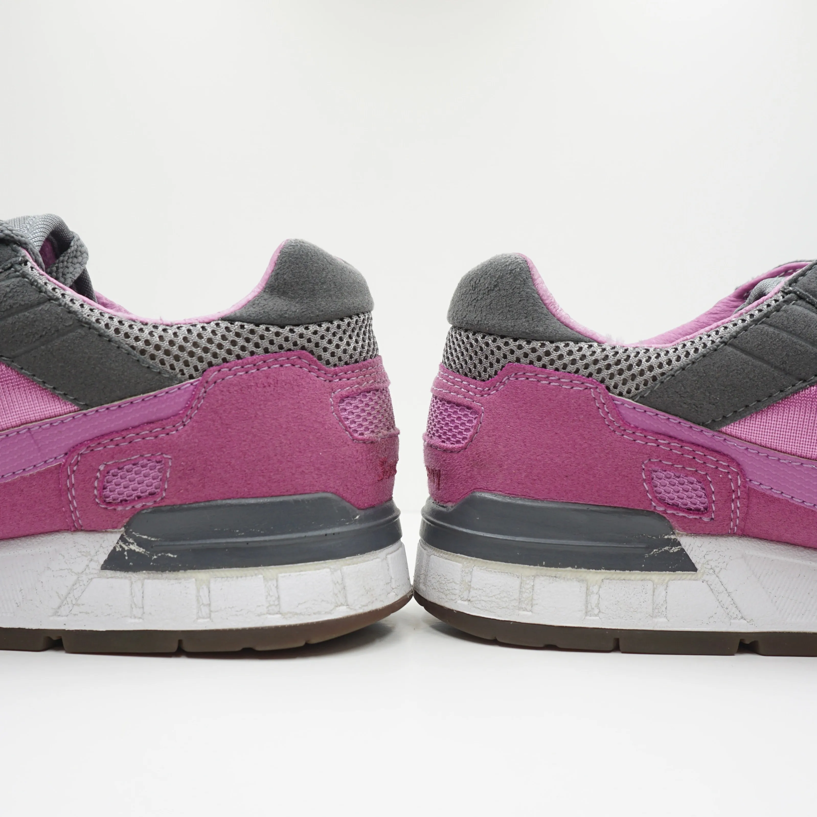 Solebox x Saucony Shadow 5000 Pink Grey