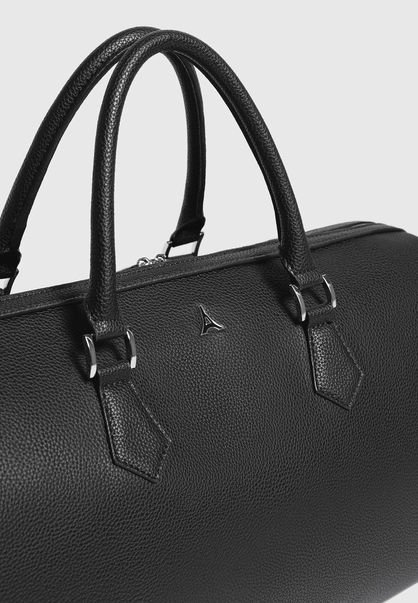 ternel Leather Travel Bag - Black