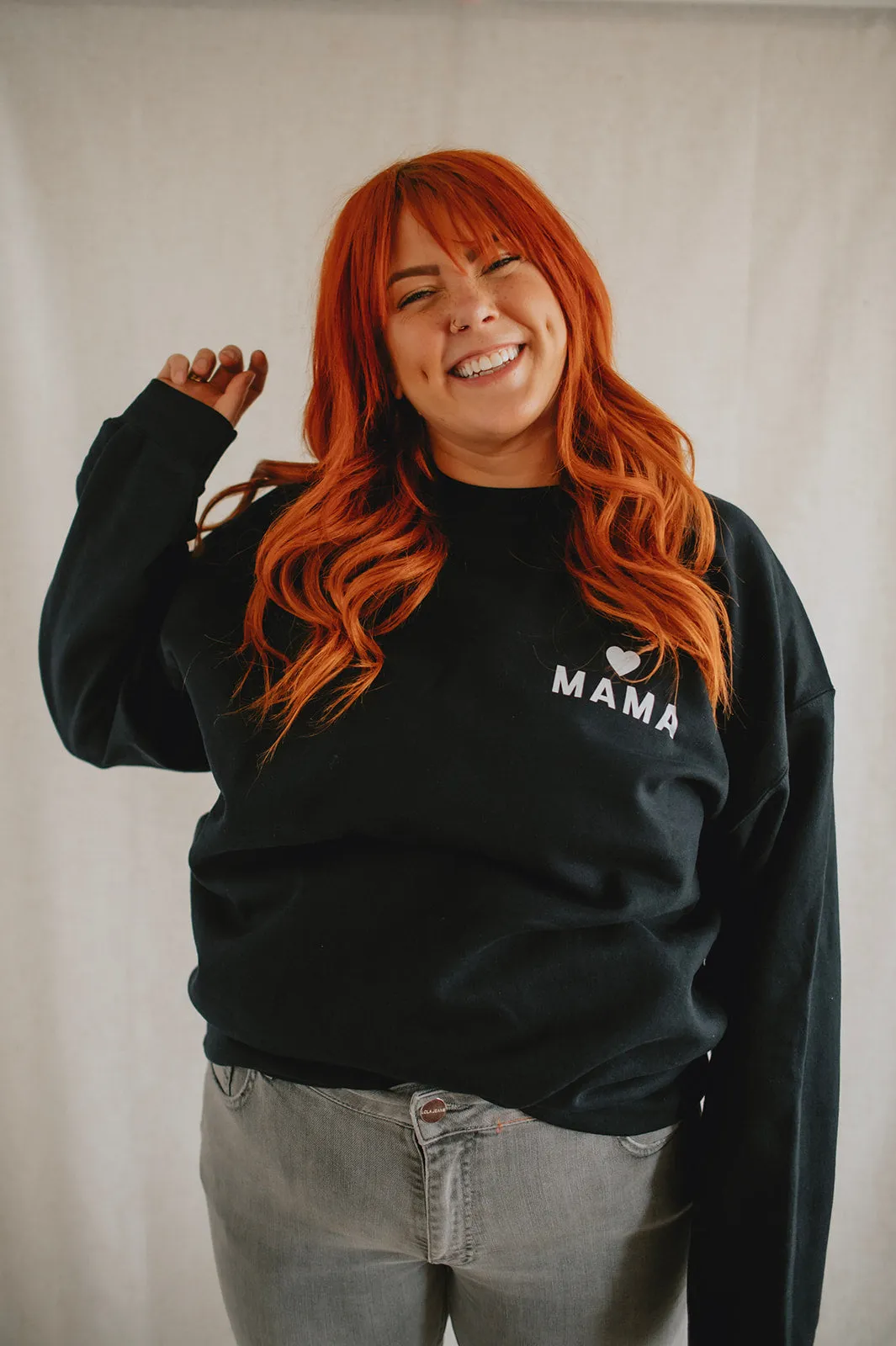 The Mama Heart Pullover Sweatshirt - Black - PLUS