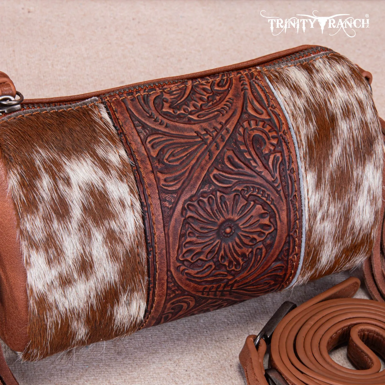 TR159-154  Trinity Ranch Genuine Hair-On Cowhide /Tooled Fringe Collection Barrel Crossbody