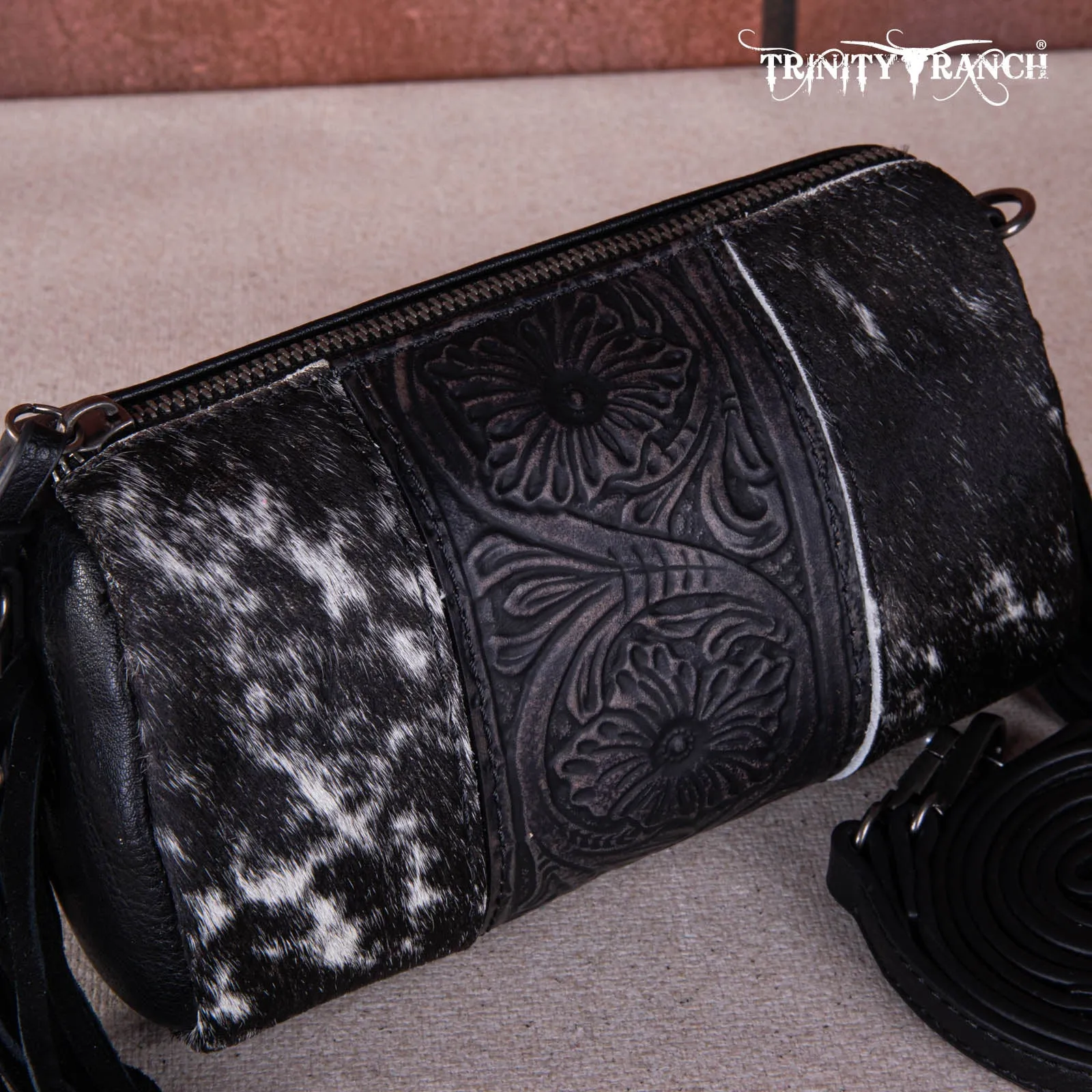 TR159-154  Trinity Ranch Genuine Hair-On Cowhide /Tooled Fringe Collection Barrel Crossbody