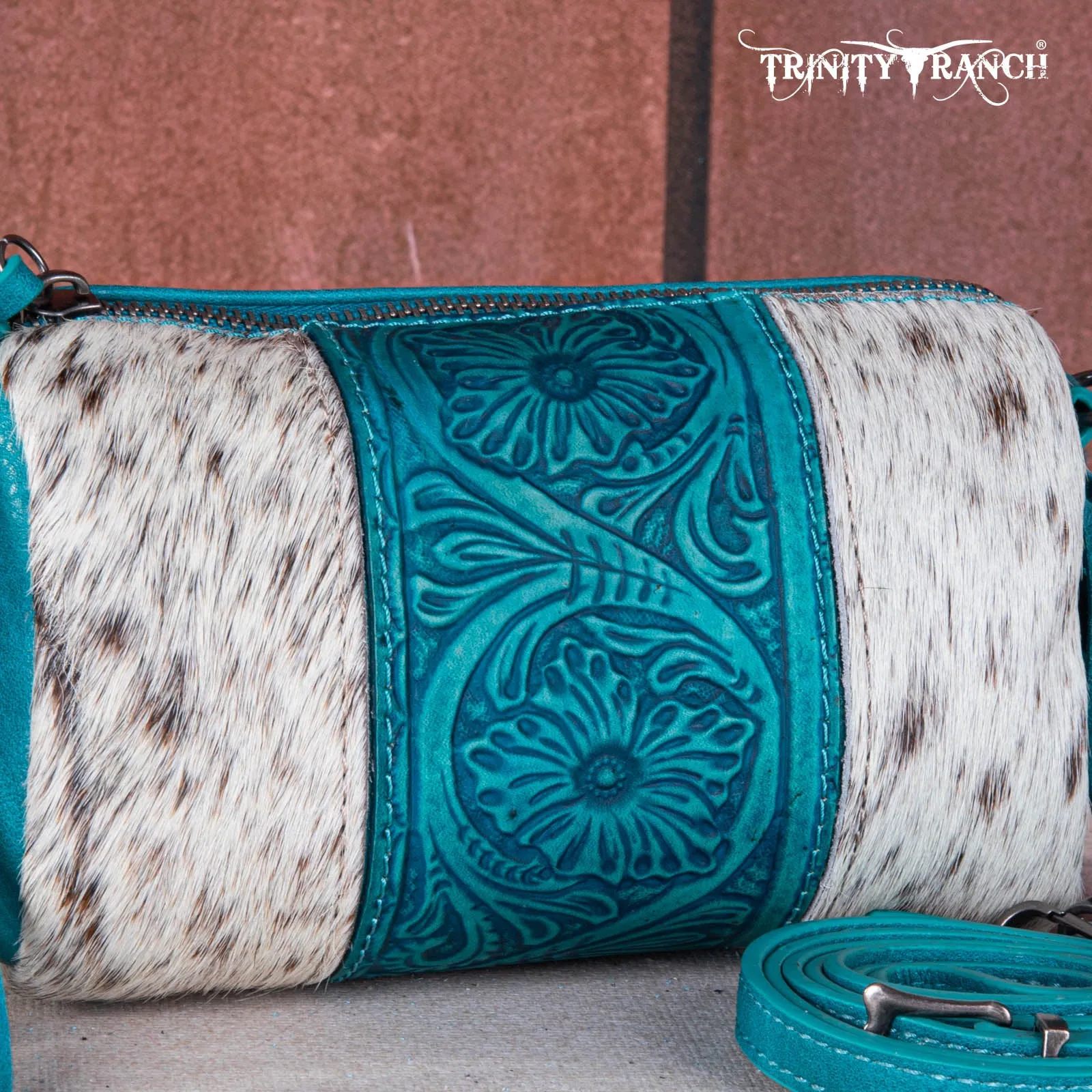 TR159-154  Trinity Ranch Genuine Hair-On Cowhide /Tooled Fringe Collection Barrel Crossbody