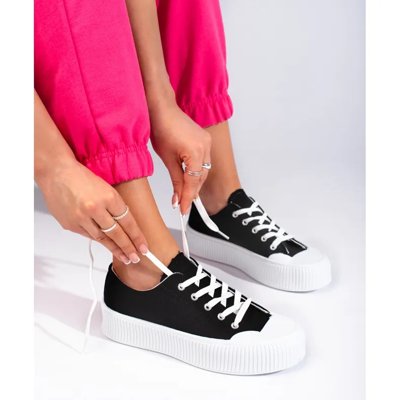 Women's black platform sneakers